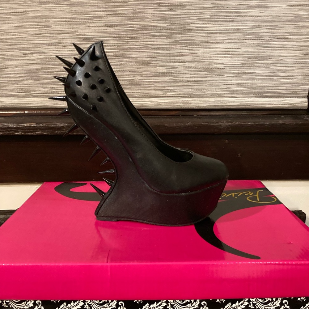 Punk Spiked wedged heels
